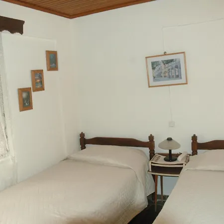 Mare Mare Thalassa A *