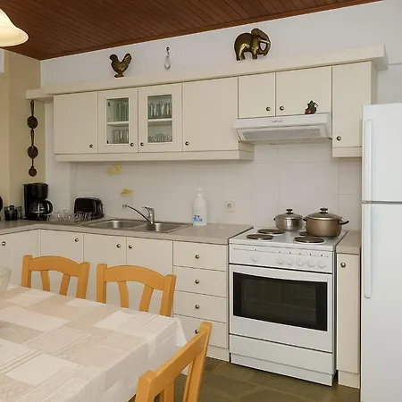 Mare Mare Thalassa A Daire *